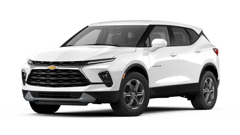 Front Three-Quarters View of the 2026 Chevrolet Blazer