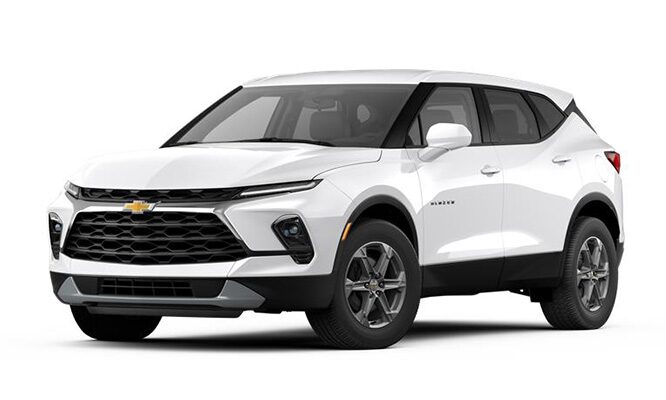 Front Three-Quarters View of the 2026 Chevrolet Blazer