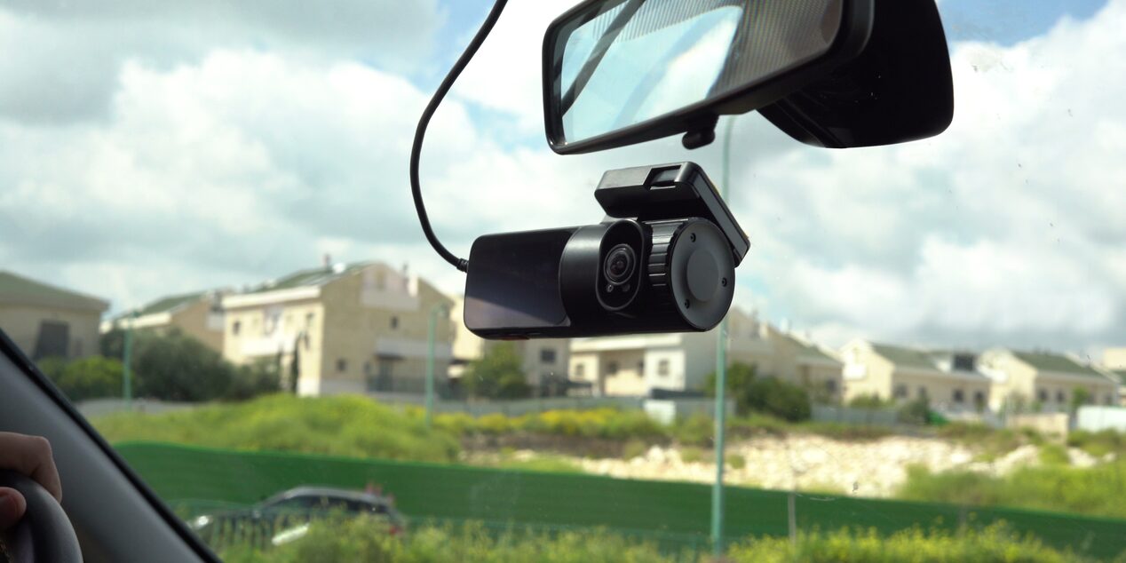 The Cabin camera attached to the windshield.